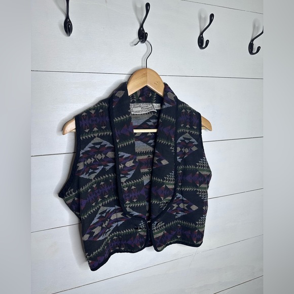 Geometric Patterned Vest - Multicolor - Picture 2 of 8